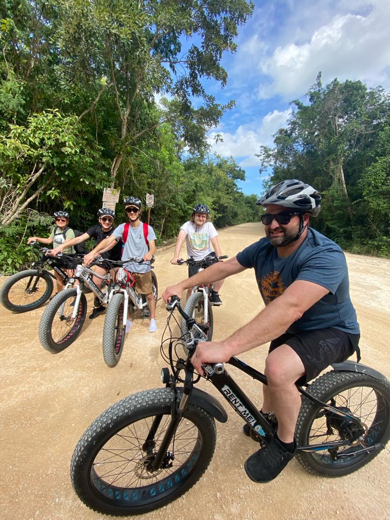 Avantages et Impressions des Excursions en Fatbike Avantages et Impressions des Excursions en Fatbike